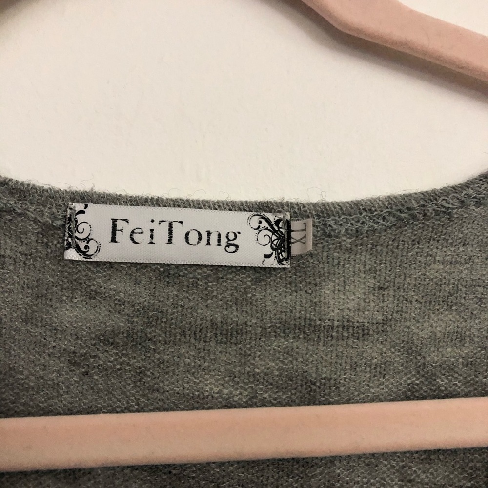 Sweater - Picture 2 of 3